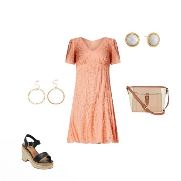 💥Rabbit Rabbit Rabbit Lined Lace Dress💥 NWT - Picture 13 of 14